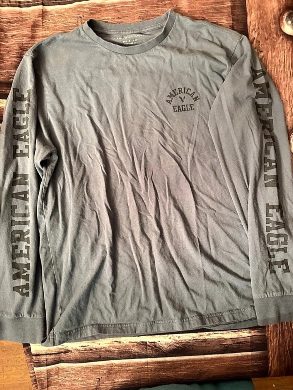 American Eagle AE Super Soft Long-Sleeve Logo Graphic T-Shirt